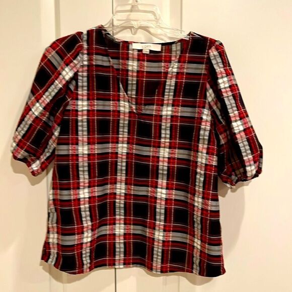LOFT Tops - Loft short puffed sleeve blouse Size small
